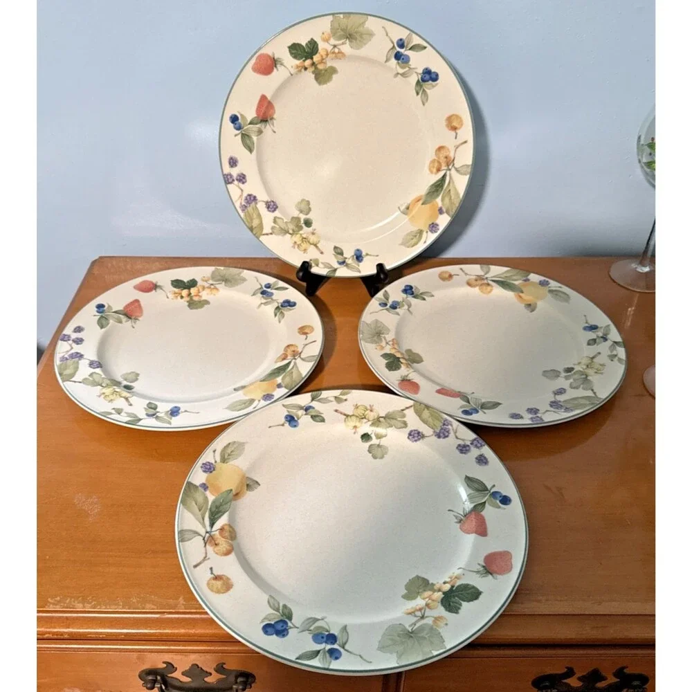 Mikasa Intaglio Fresh Fruit CAC33 Dinner Plates 11”-Set Of 4-Vintage-EUC